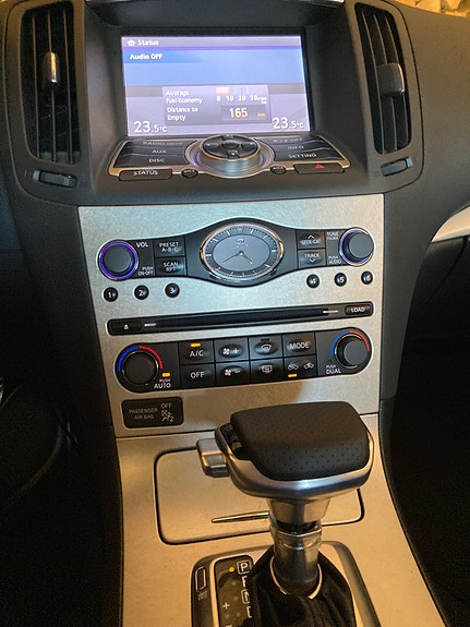 Infiniti G37 9 of 9