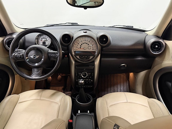 MINI Countryman Cooper D 8 of 21