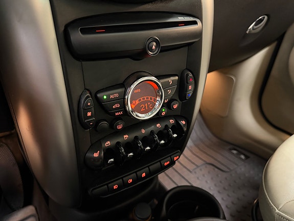 MINI Countryman Cooper D 15 of 21