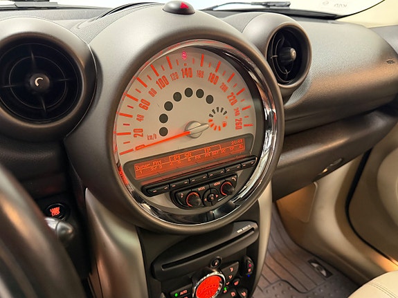 MINI Countryman Cooper D 10 of 21