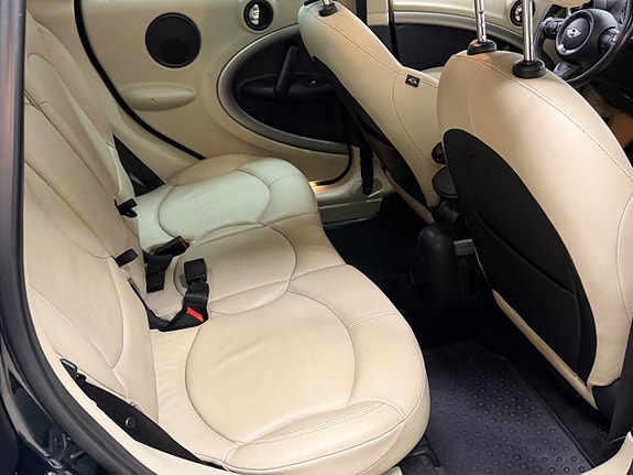 MINI Countryman Cooper D 14 of 21
