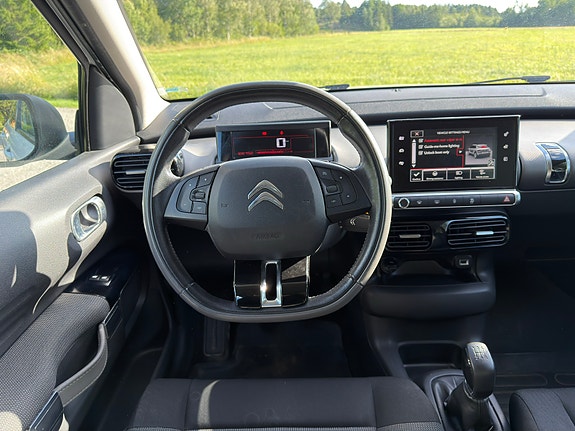 Citroen C4 Cactus 11 of 17