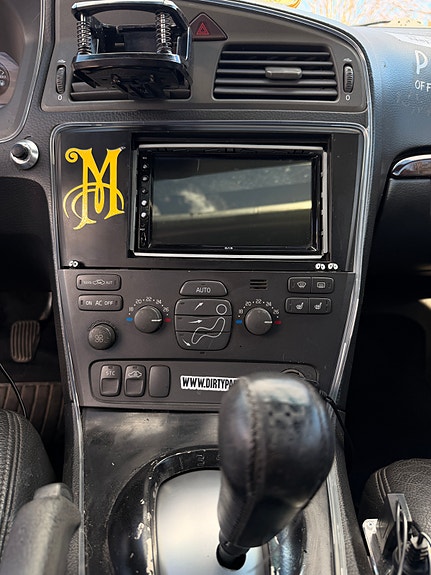 Volvo V70 17 of 23