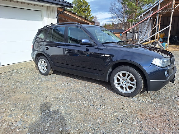 BMW X3 2 of 2