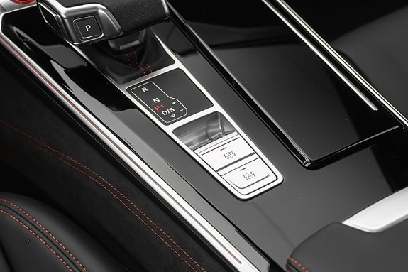 Audi A6 12 of 30