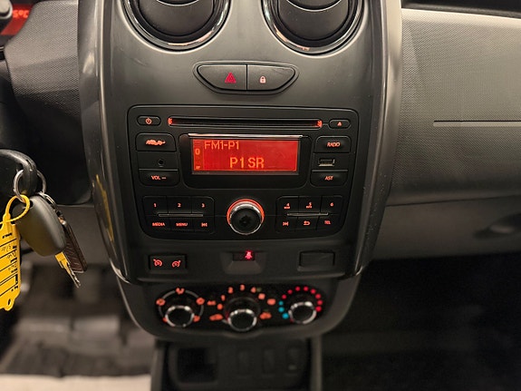 Dacia Duster 9 of 21