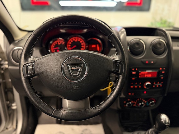 Dacia Duster 10 of 21