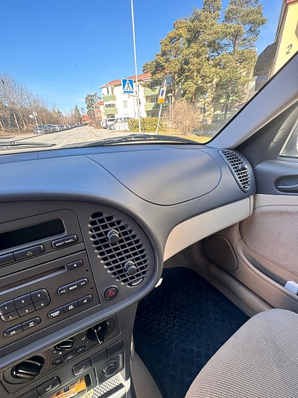 Saab 9-3 4 of 4