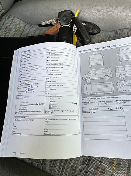 Volkswagen Transporter 13 of 18