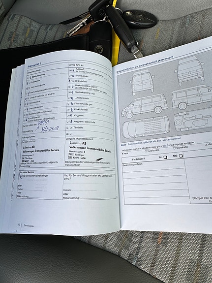 Volkswagen Transporter 14 of 18