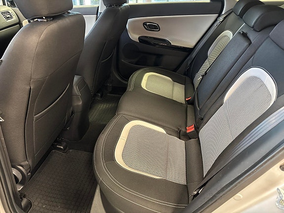 Kia Ceed 9 of 14