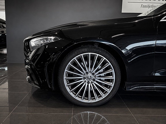 Mercedes-Benz CLS300 d 5 of 12