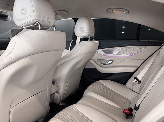 Mercedes-Benz CLS300 d 9 of 12
