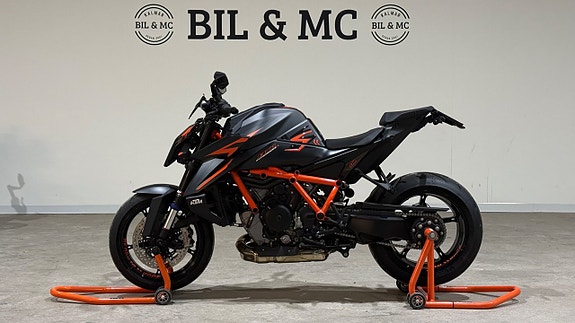 KTM Superduke 1390R Evo låga mil 0kr insats 8 of 16