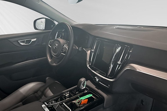 Volvo V60 10 of 30