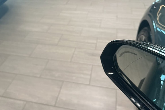 Volvo V60 22 of 30