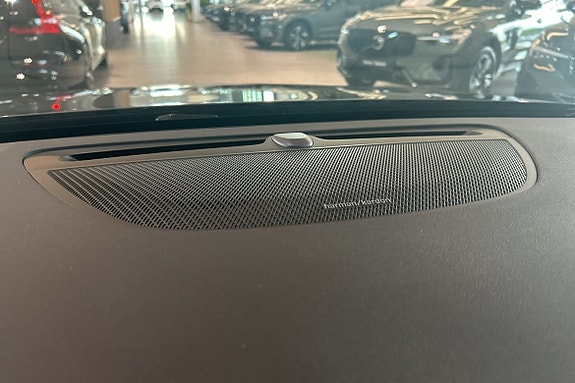 Volvo V60 24 of 30