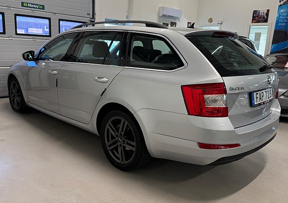 Skoda Octavia 3 of 21