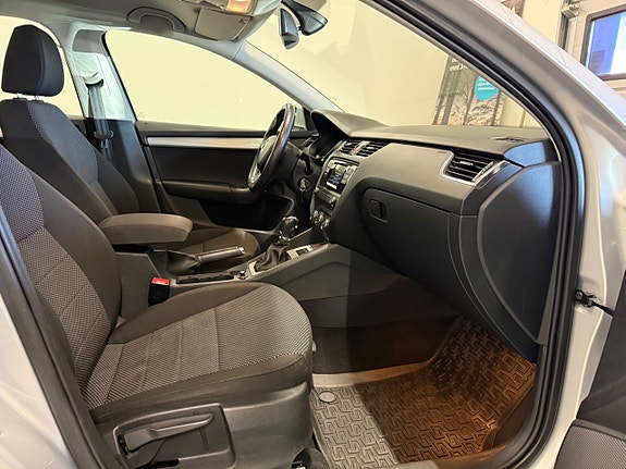 Skoda Octavia 9 of 21