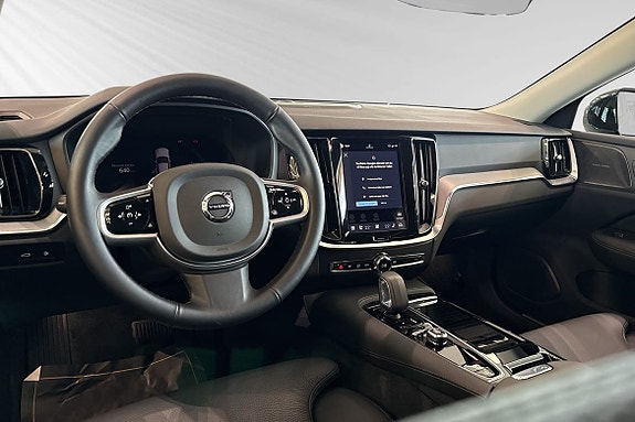 Volvo V60 9 of 30