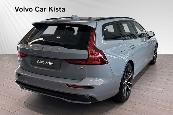 Volvo V60 5 of 30