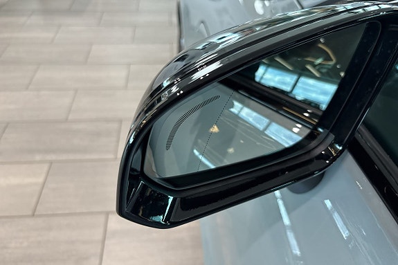 Volvo V60 16 of 30