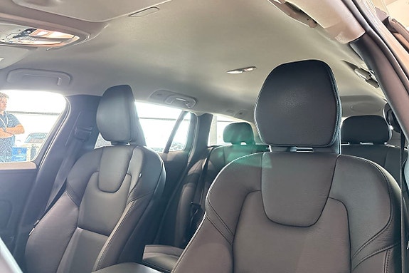 Volvo V60 17 of 30