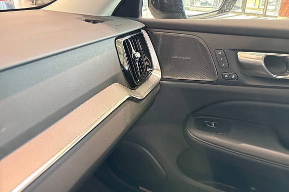 Volvo V60 23 of 30