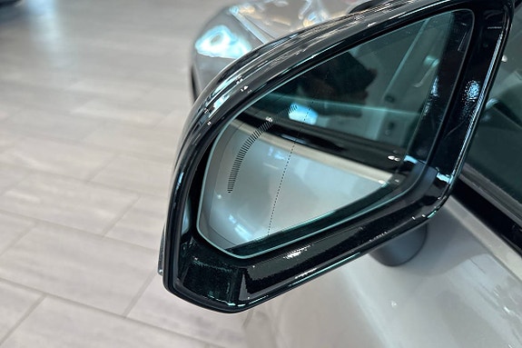 Volvo V60 15 of 30