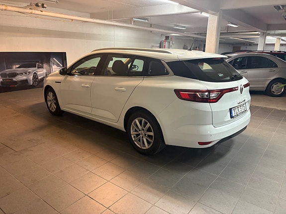 Renault Megane 23 of 25