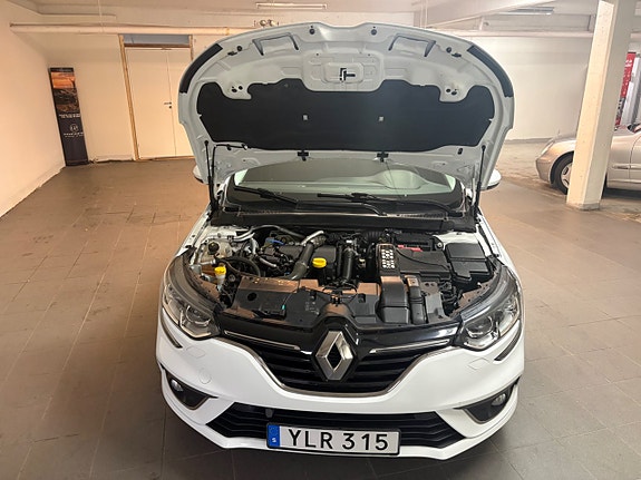 Renault Megane 14 of 25