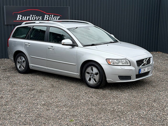 Volvo V50 4 of 12