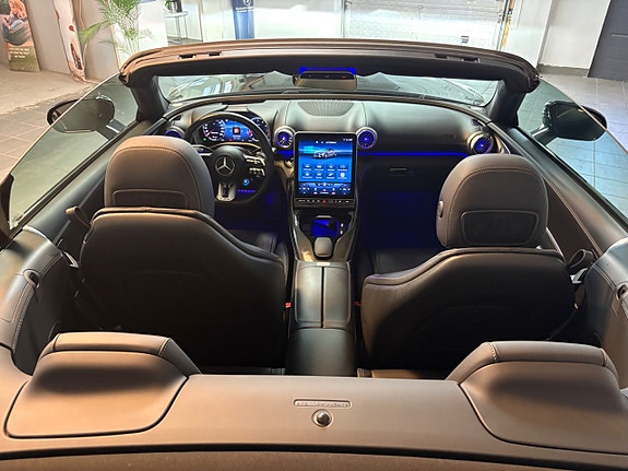 Mercedes-Benz SL63 19 of 30