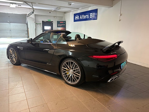 Mercedes-Benz SL63 13 of 30