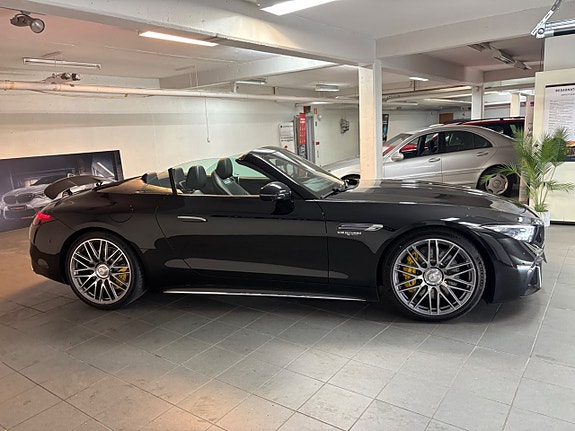 Mercedes-Benz SL63 5 of 30