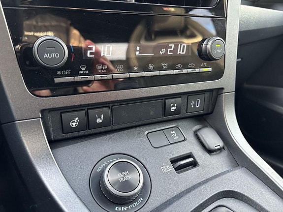 Toyota GR Yaris 22 of 26