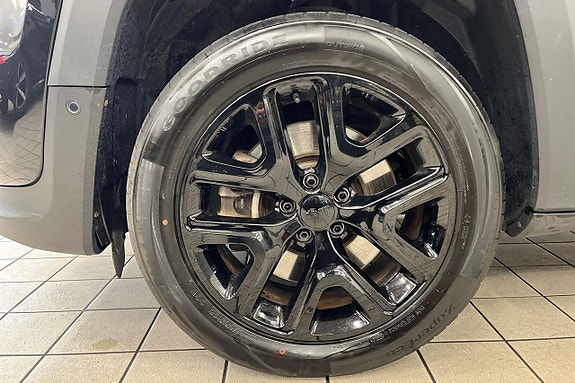 Jeep Renegade 10 of 25