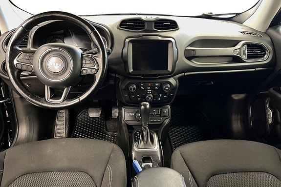 Jeep Renegade 13 of 25