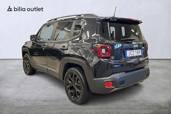 Jeep Renegade 3 of 25