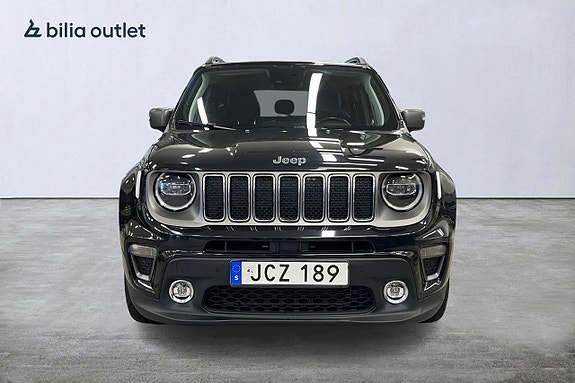 Jeep Renegade 9 of 25