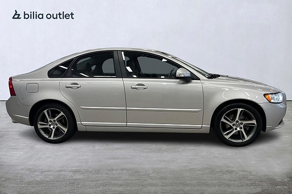 Volvo S40 7 of 27