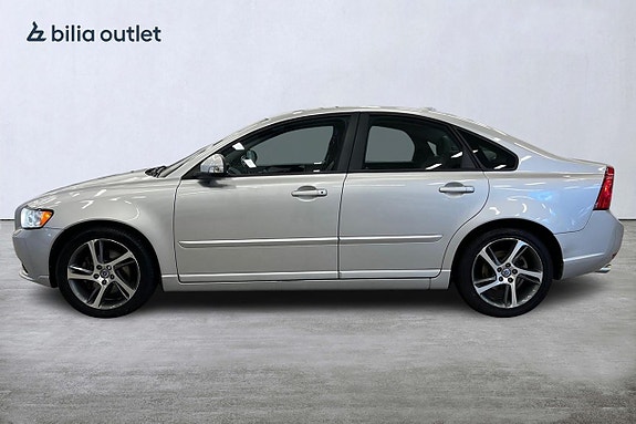 Volvo S40 2 of 27