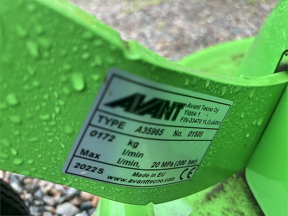 Avant 1200 3 of 3