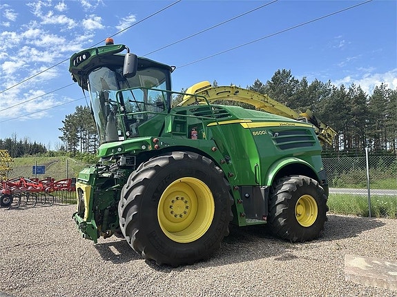 John Deere 8600 4 of 6