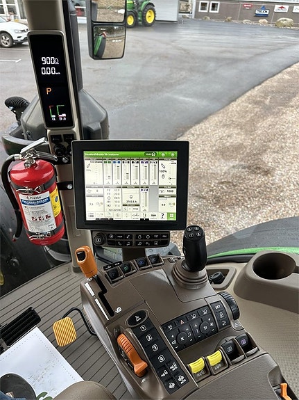 John Deere 8370R 7 of 7