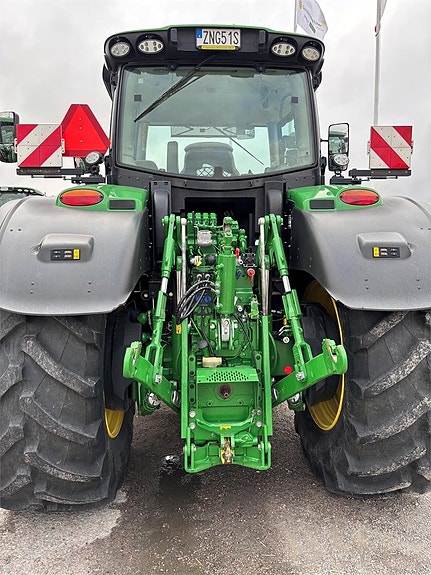 John Deere 6250R TRAKTOR 4 of 9