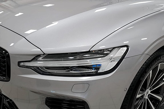 Volvo V60 13 of 14