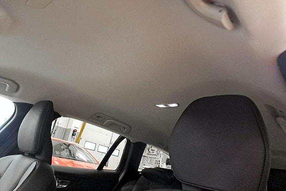 Volvo V60 12 of 14