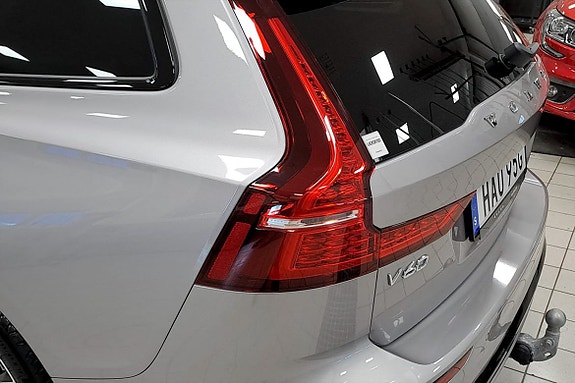 Volvo V60 14 of 14