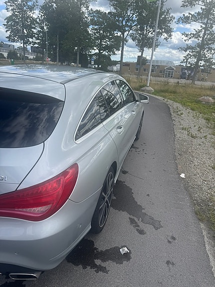 Mercedes-Benz CLA220 6 of 9